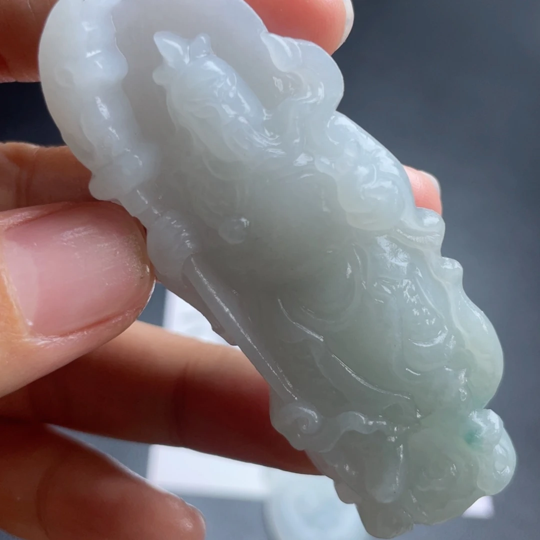 定制翡翠未镶嵌翡翠吊坠