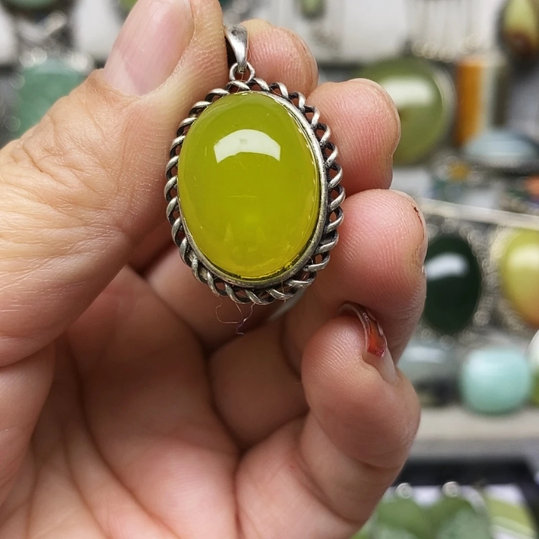 蛇纹石玉银S925镶嵌吊坠