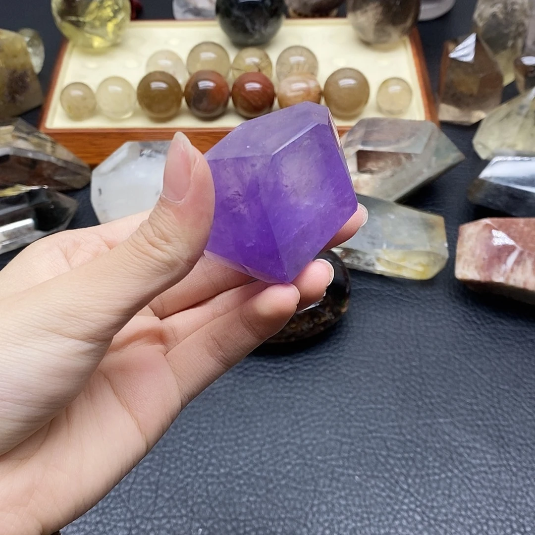 未镶嵌水晶珠宝半成品241水晶石