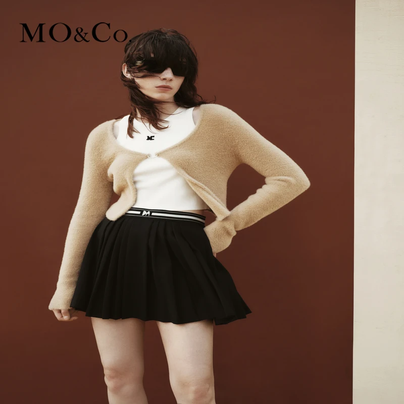 MOCO秋金属环扣短款羽毛纱针织开衫两件套MBC3CAR022