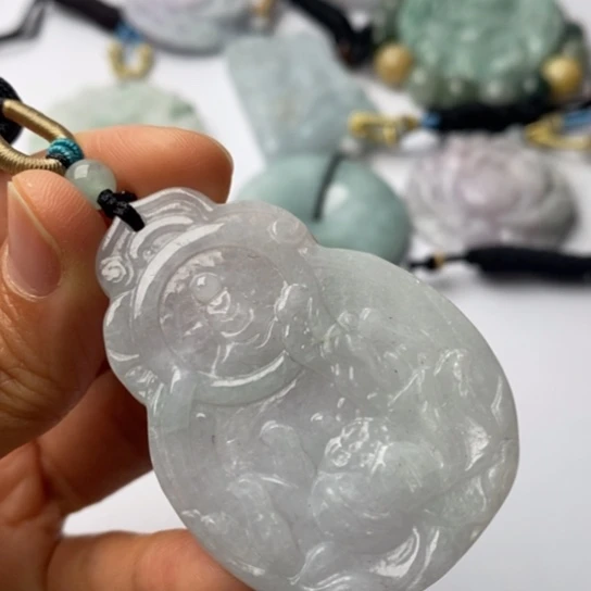 翡翠未镶嵌挂件翡翠