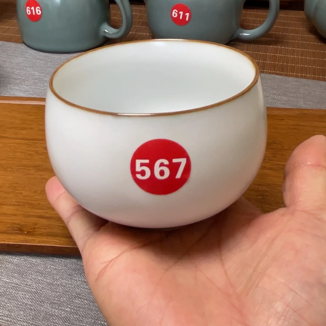 瓷片开播福利，小微微瑕。