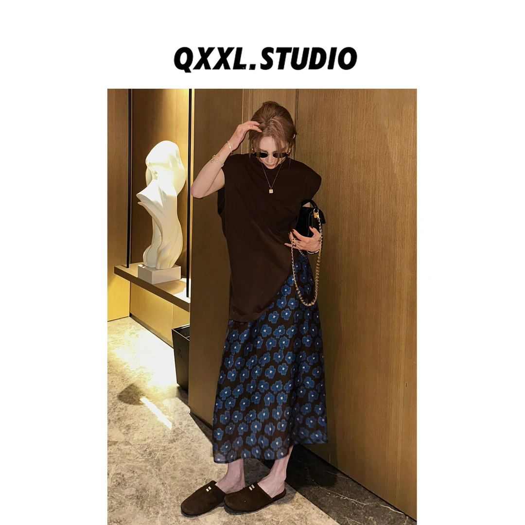 邱小小丽呀 夏款无袖背心 修身显瘦短款圆领上衣女