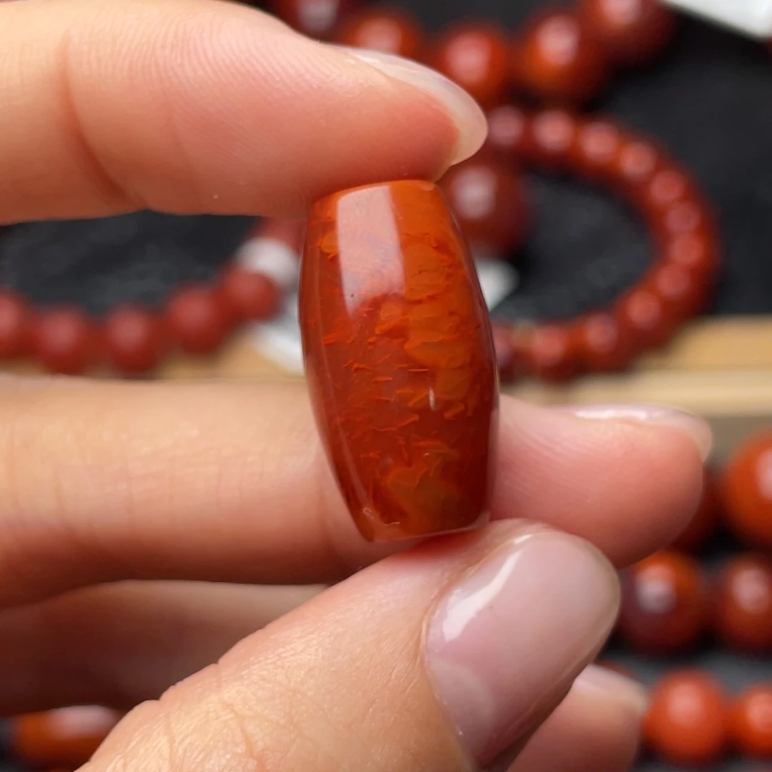 南红玛瑙未镶嵌手串12mm牛血火焰桶珠