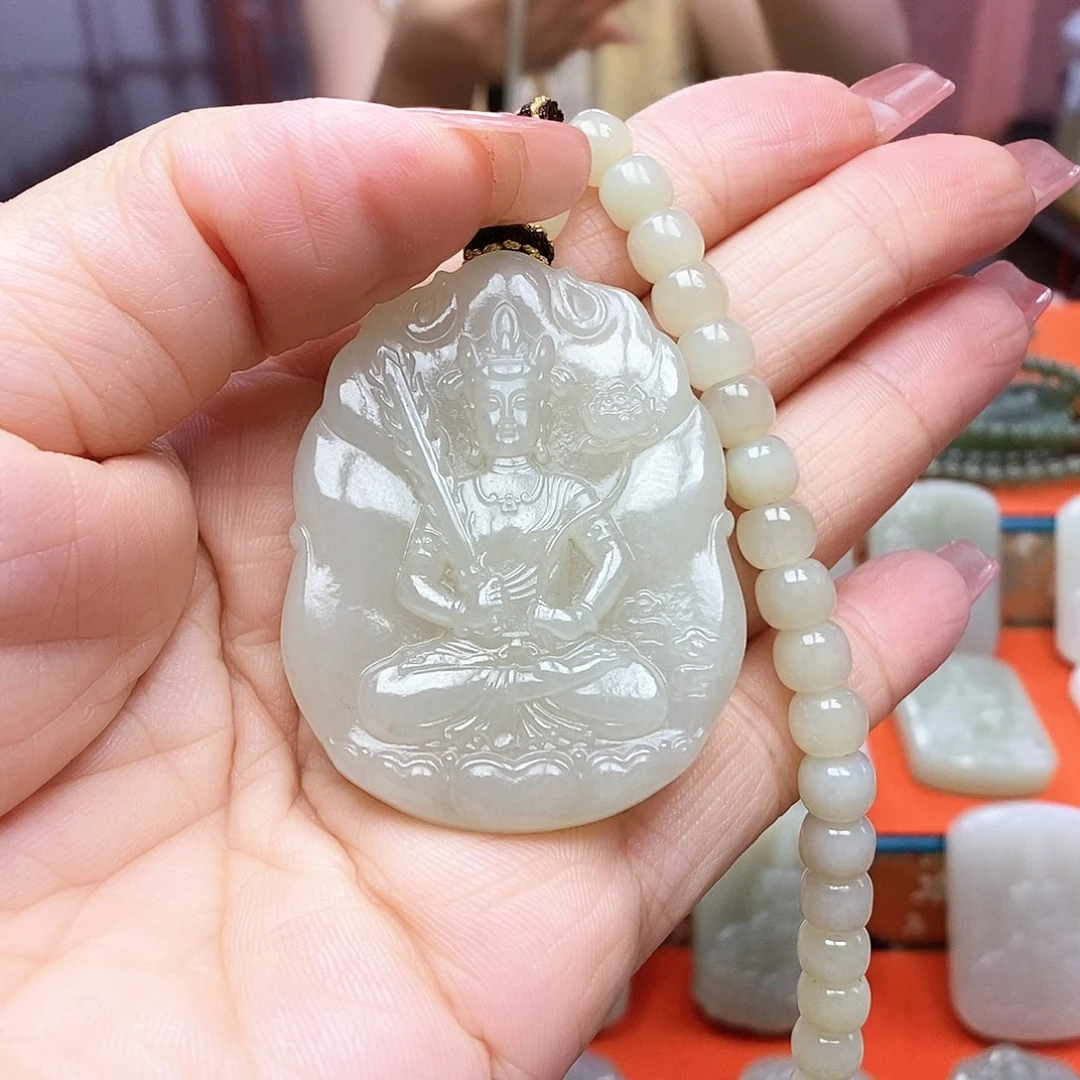 和田玉未镶嵌颈饰小*