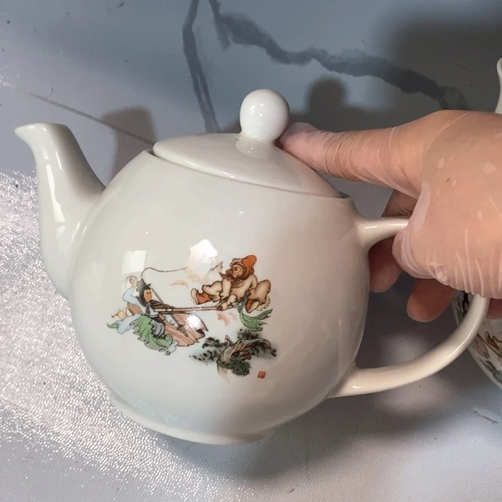 瓷片一厂三打单孔壶约500ml