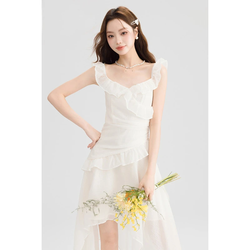 【吕不不】夏季纯欲甜美设计感不规则修身显瘦小飞袖度假风连衣裙