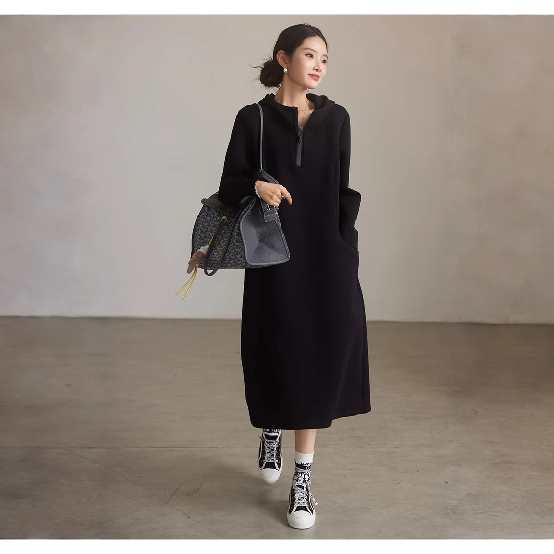 欧洲站大码女装休闲风连帽连衣裙2025早秋新款宽松遮肉过膝中长裙