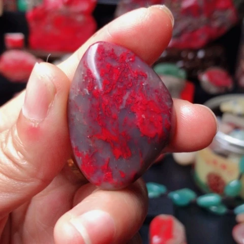 昌化鸡血石昌化鸡血石挂件