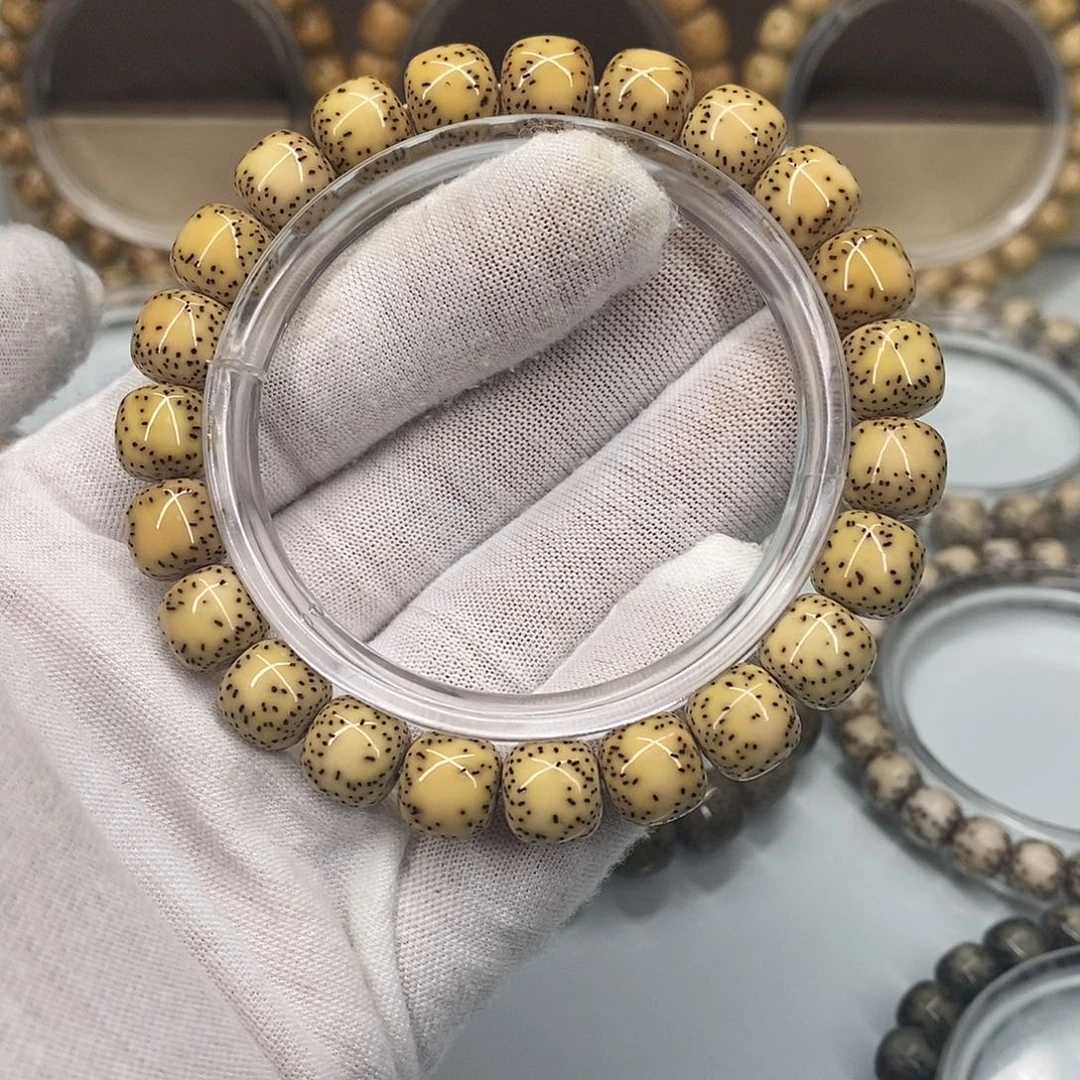 星月菩提手串9×10一物一图原生态同枝古瓷白大留白小细星