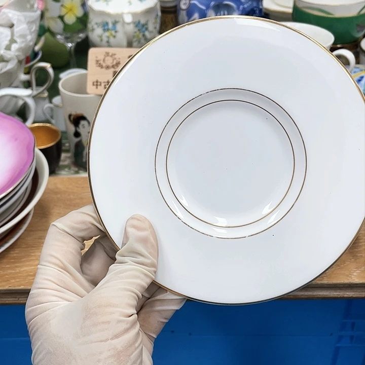 鹿屋家的美丽瓷器小**主