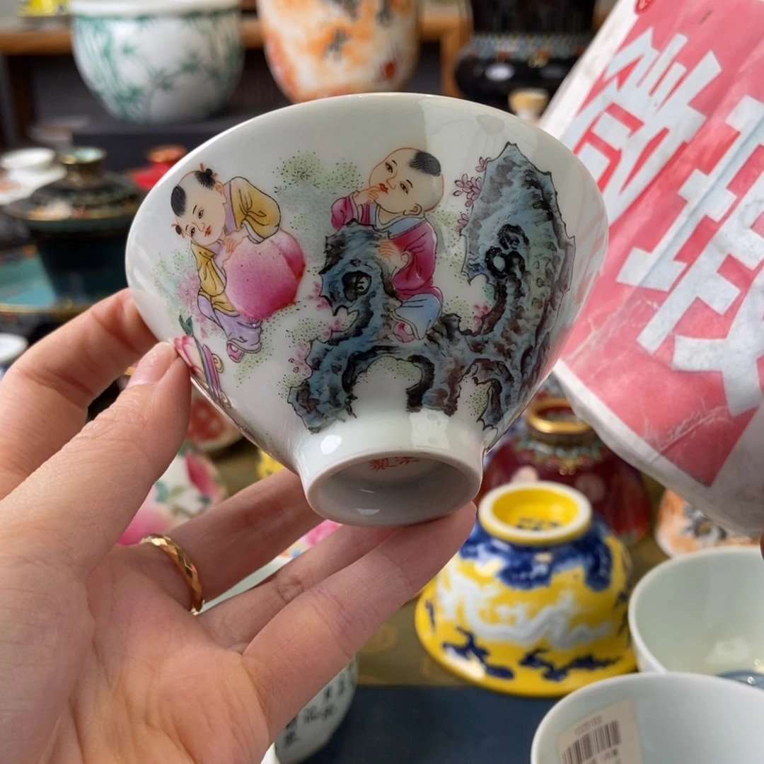 陶瓷艺术家的作品是一种