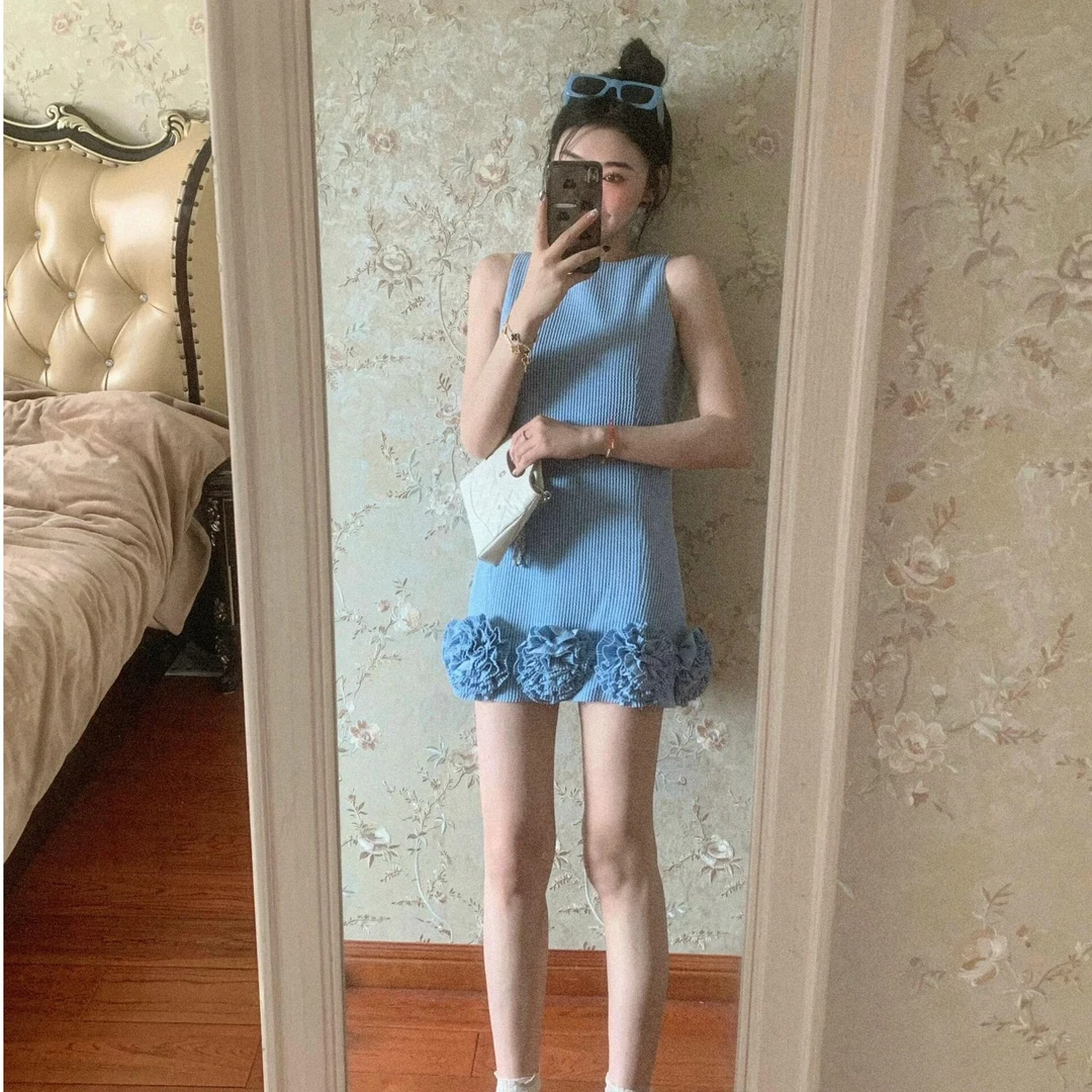 2025夏季新款法式气质御姐风花朵设计感无袖连衣裙女时尚性感短裙