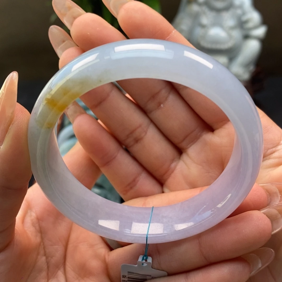 翡翠手镯未镶嵌天然
