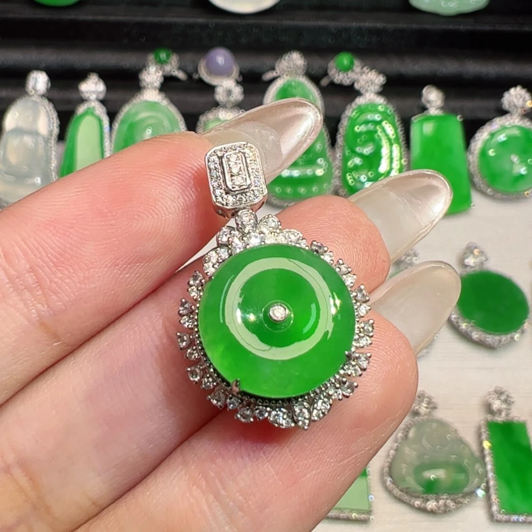 吊坠(不含链)18K金镶嵌翡翠