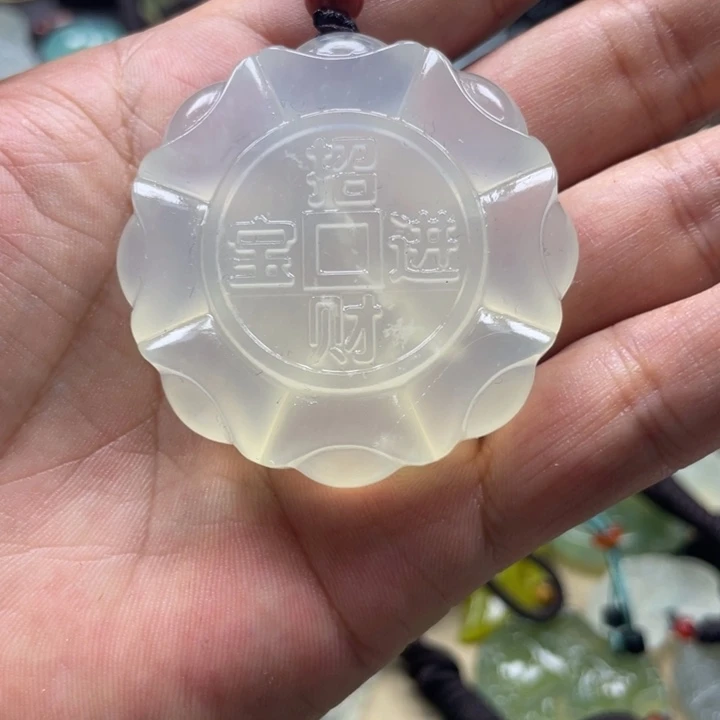 用***3蛇纹石玉合金颈饰