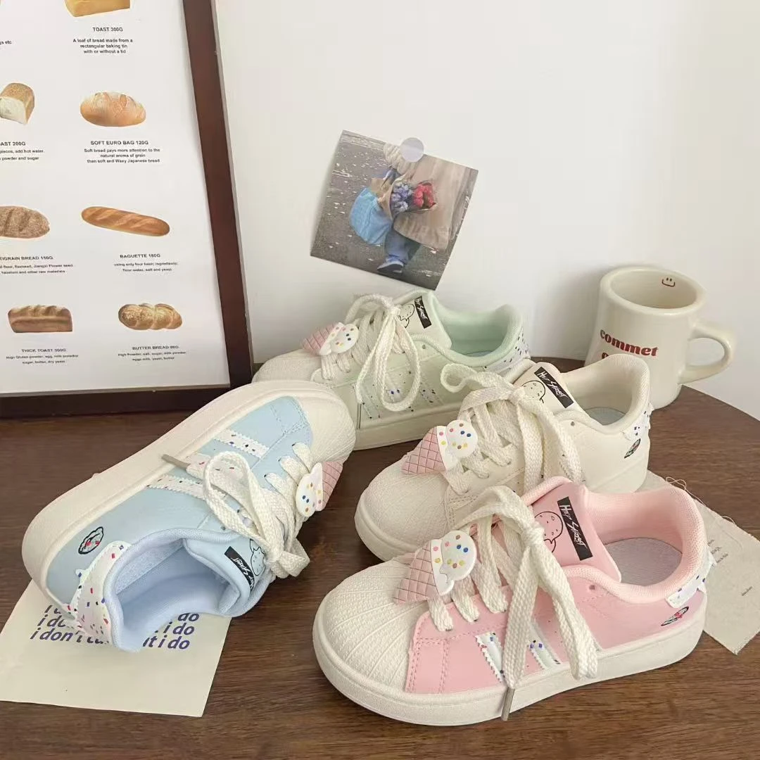 学生防滑休闲板鞋圆头布鞋耐磨休闲日系厚底ins板鞋