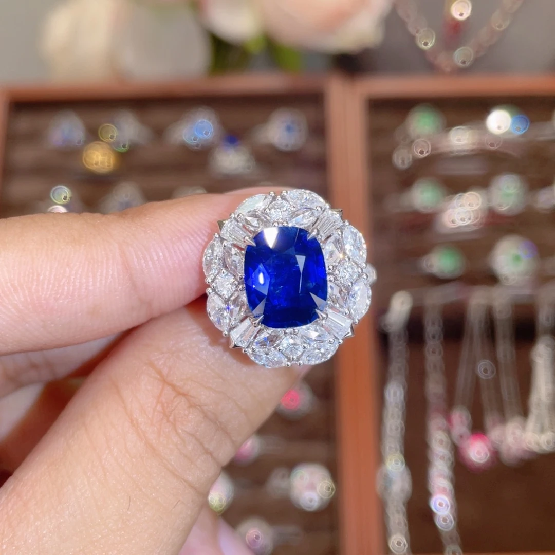 蓝宝石戒指18K金镶嵌5.01ct