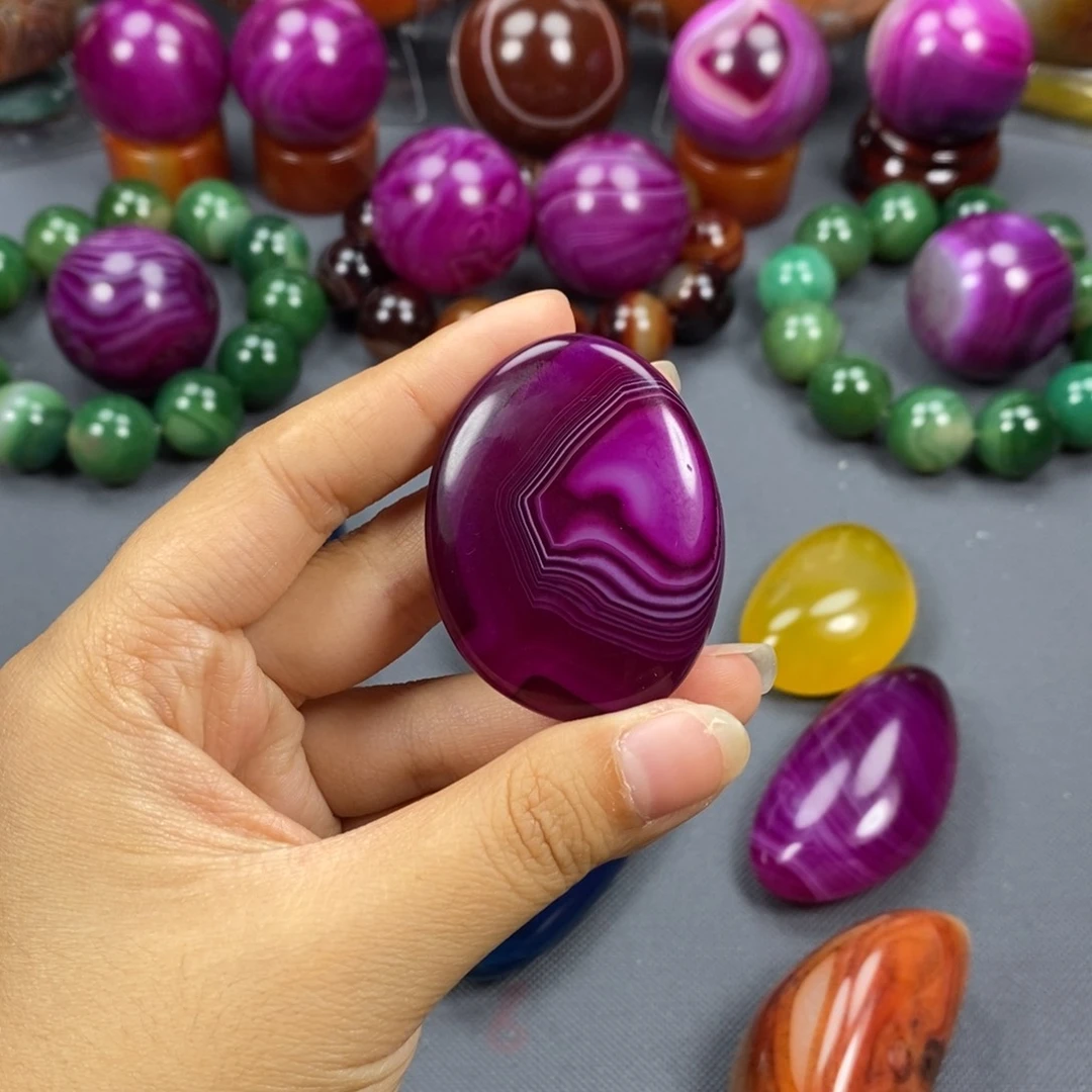 未镶嵌玛瑙/玉髓珠宝奇石F****s