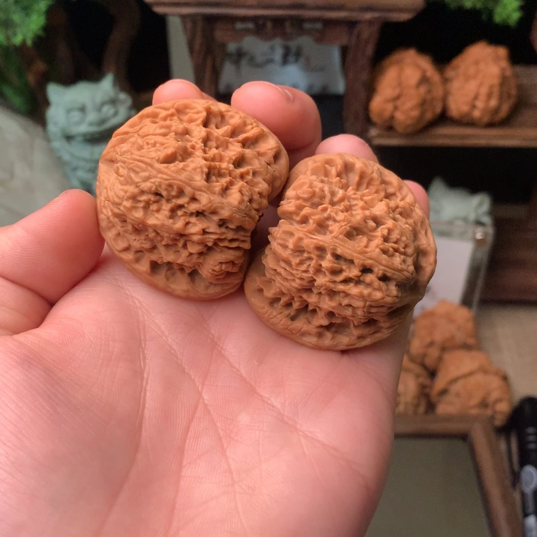 南***八文玩核桃把件46尺寸南疆石