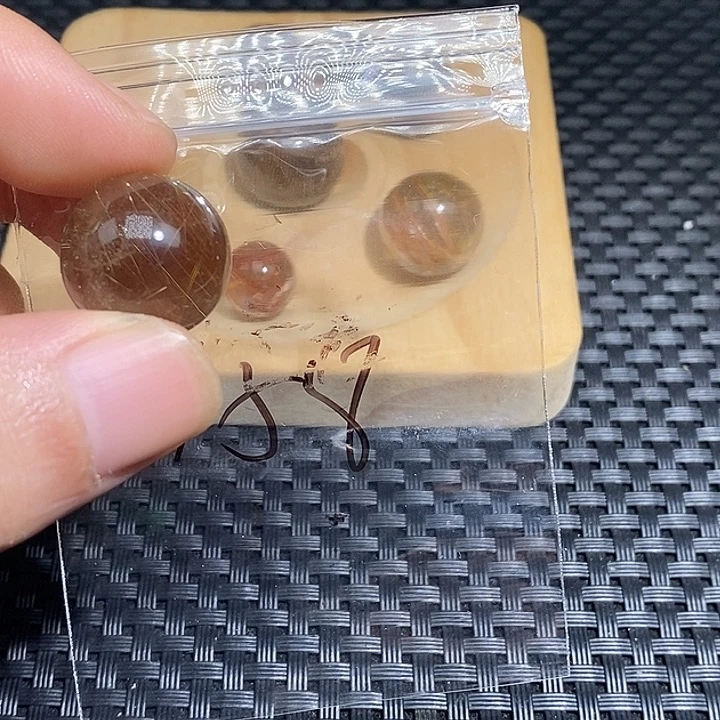 u***8未镶嵌手链发晶未镶嵌手链发晶