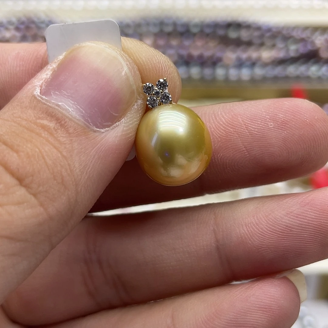 海水珍珠18K金镶嵌颈饰
