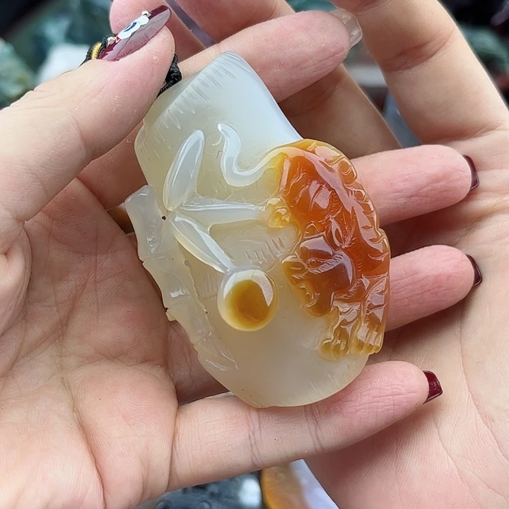 玛瑙手饰未镶嵌建*