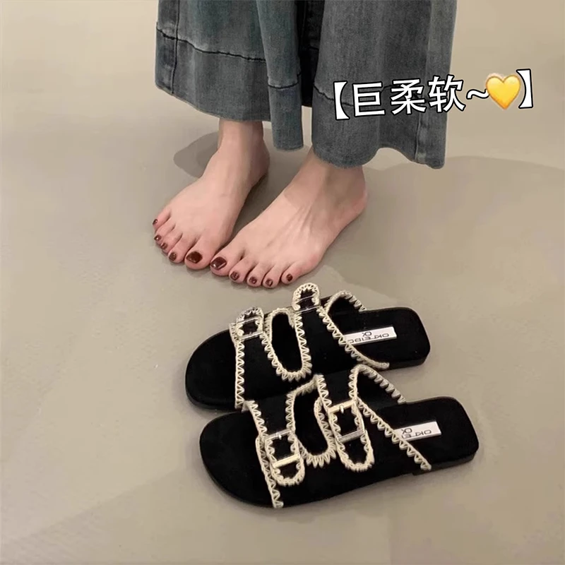 绝美平底凉拖鞋女夏季外穿2025新款高级感时尚超火沙滩一字拖凉鞋