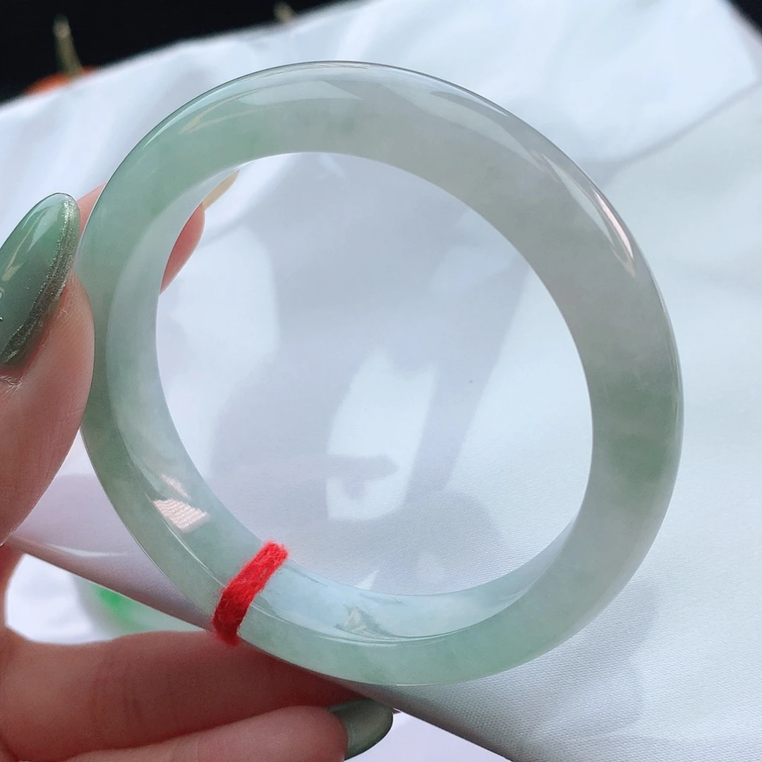 翡翠手镯未镶嵌56圈口100133