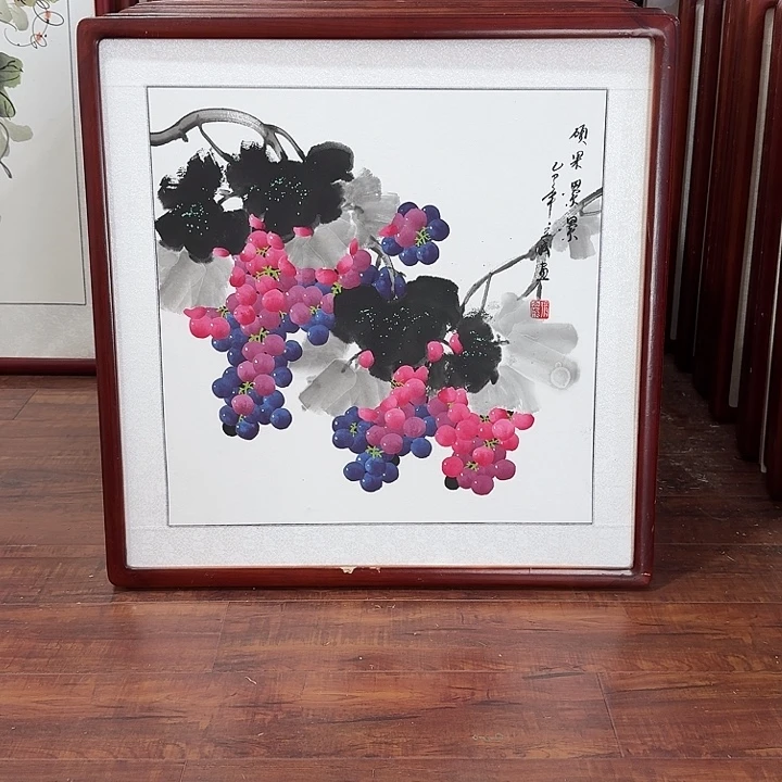 国画带框尺寸63*63厘米