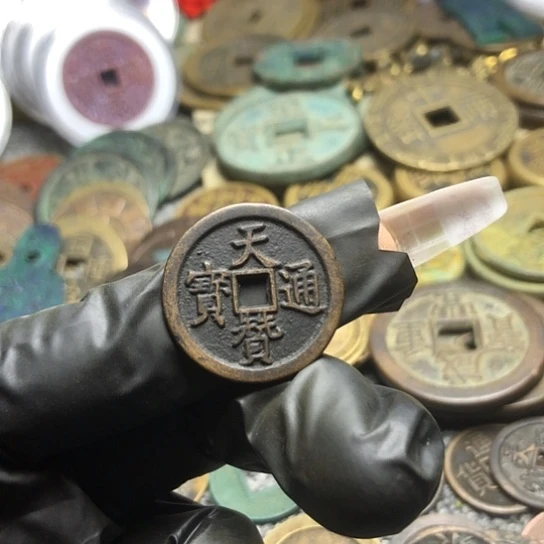 狼***铜现代仿制工艺品