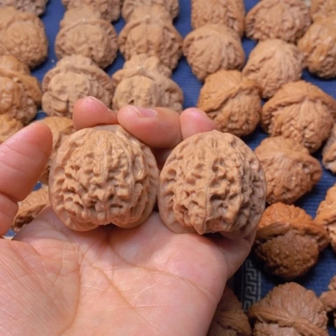 【闪购商品】吊坠文玩核桃一****心黄金叶41