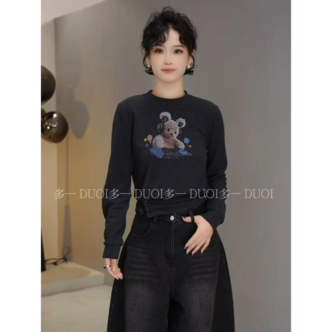 多一“小熊打底”2025秋冬圆领小熊印花套头百搭弹力磨毛长袖T恤