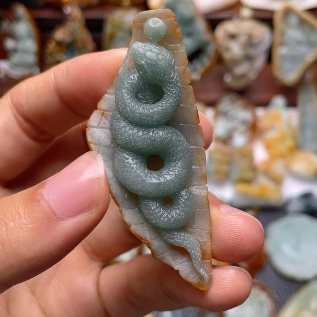 定制翡翠未镶嵌翡翠