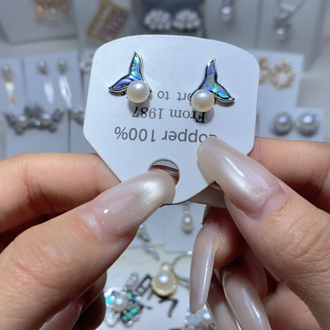 淡水珍珠耳饰未镶嵌