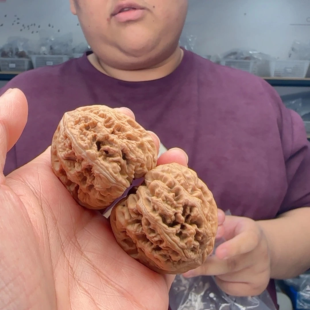 文玩核桃把件38大粗筋