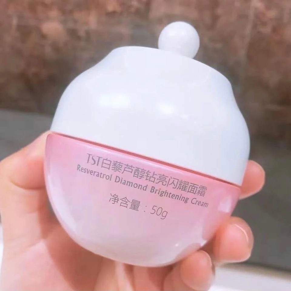 TST白藜芦醇面霜闪耀舒缓补水滋润新日期庭秘密