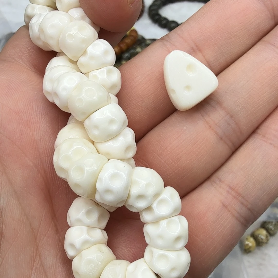 手串/手链驼骨81驼骨单圈奶酪大肠1.0有棕裂