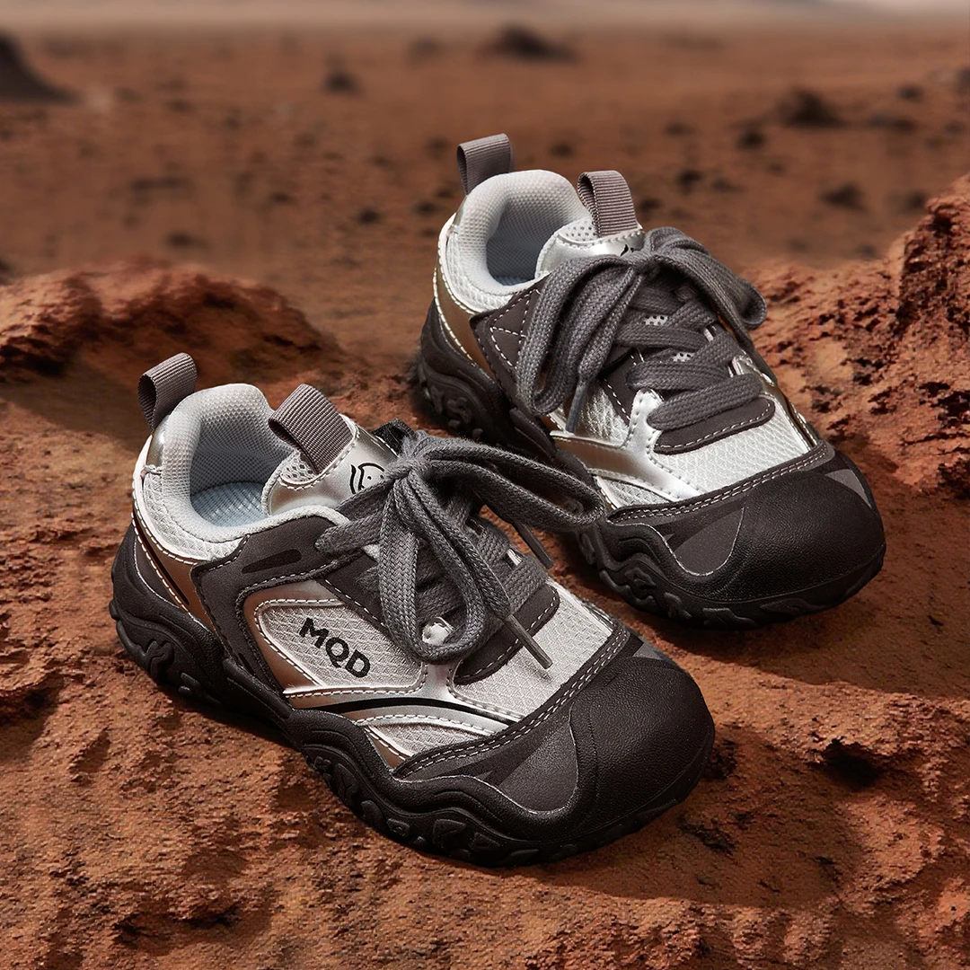 MQD马骑顿2025秋季新款轻便透气防滑童鞋板鞋男女百搭运动鞋