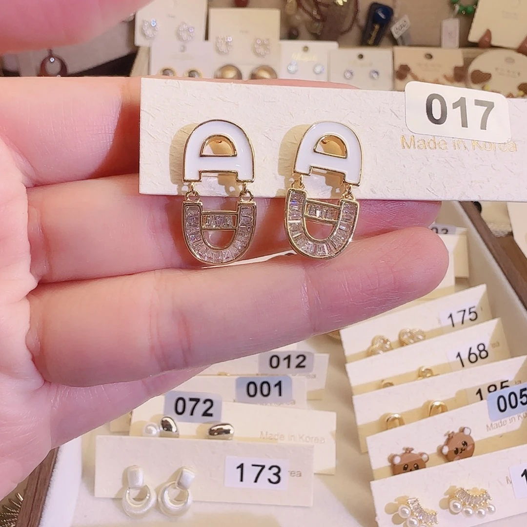 仿珍珠铜合金925银耳钉