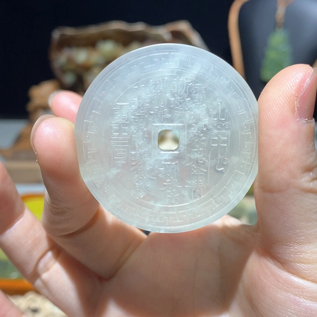 岫玉未镶嵌颈饰颈饰1