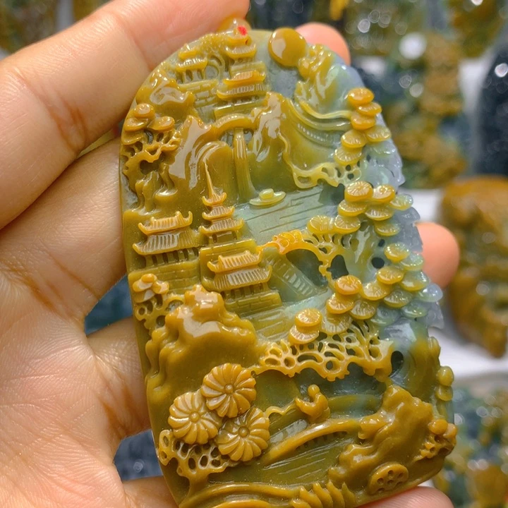 吊坠(不含链)未镶嵌翡翠