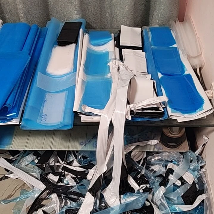 农***看11*15*14丝黑白膜裁剪一张