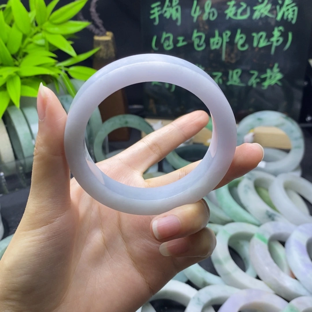 七***少定制翡翠手镯未镶嵌