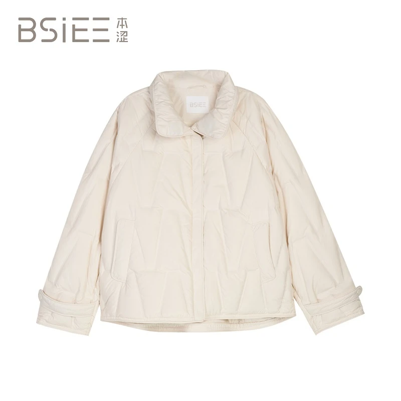 【银泰百货奥莱WH】BSiEE本涩女式时尚简约短款立领短外套F4199Y01