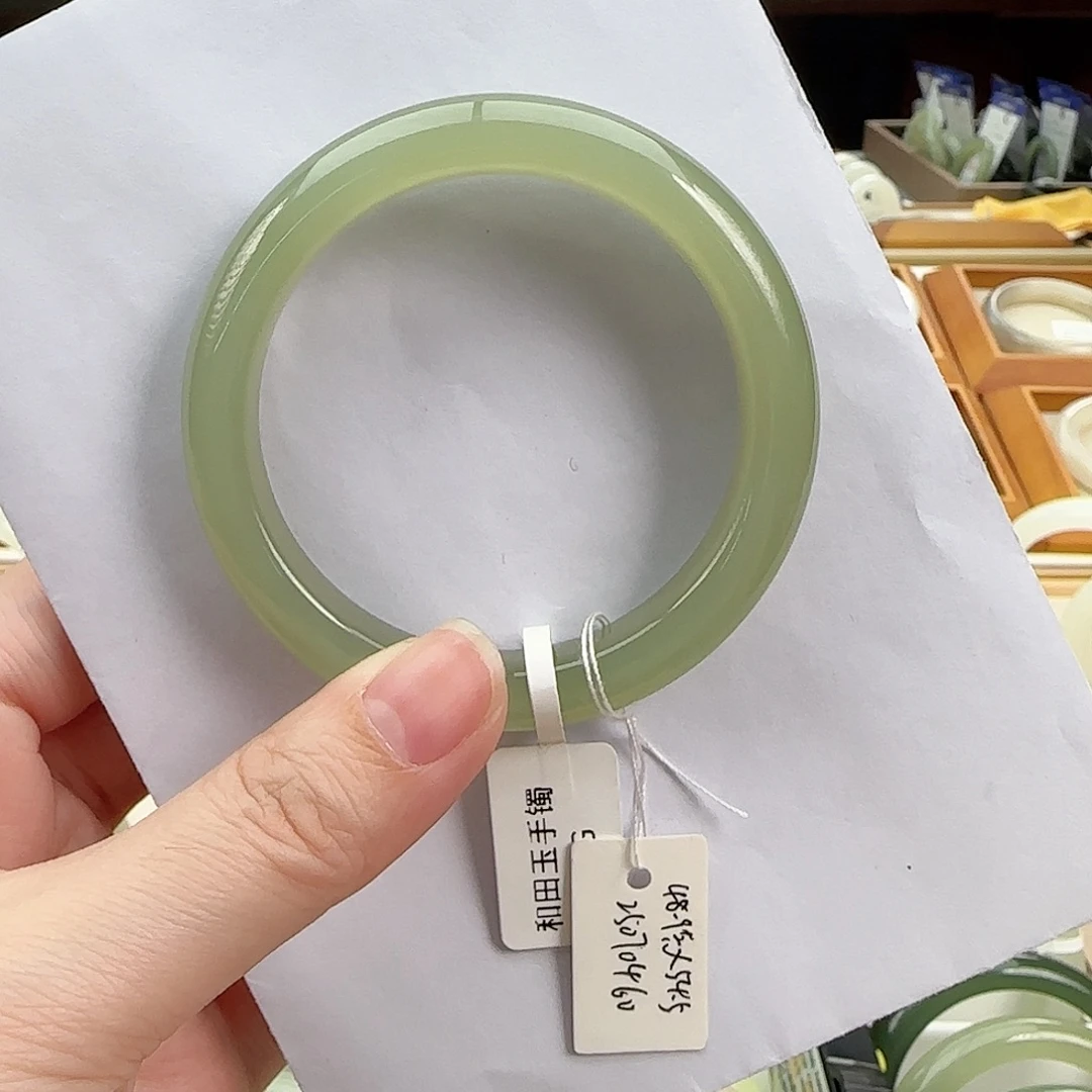 和田玉未镶嵌手镯54茶晴 性价比高 包容少