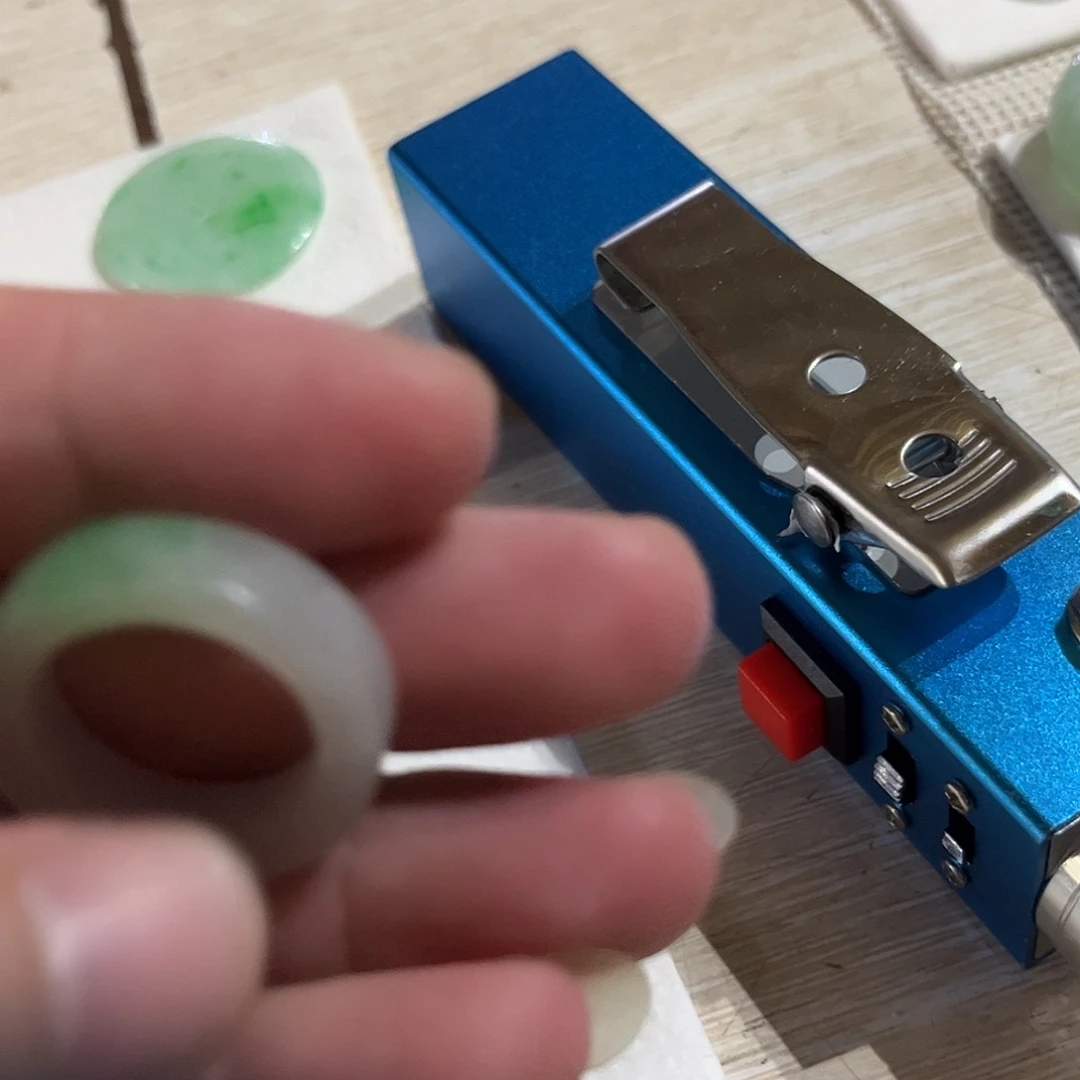 未镶嵌定制翡翠翡翠