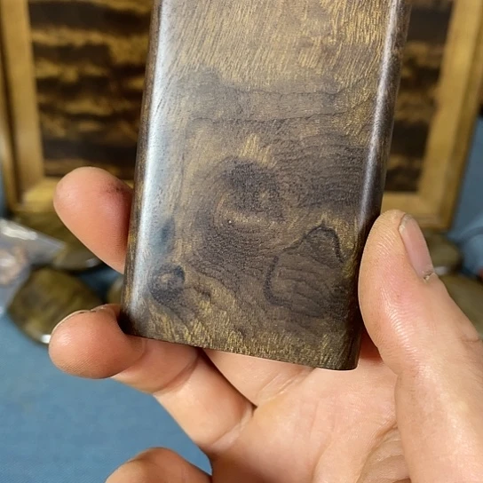 【闪购商品】1****8金丝楠阴沉木无事牌