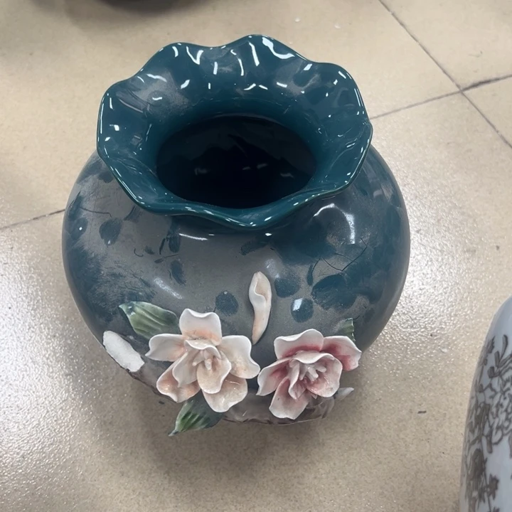 大***黑瓷片微瑕。。。。。。。。。。。。