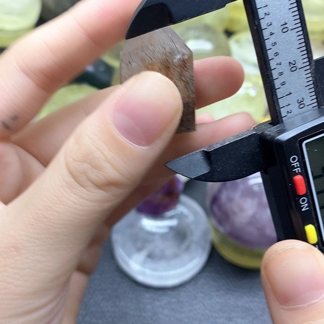 未镶嵌珠宝半成品水晶166水晶石